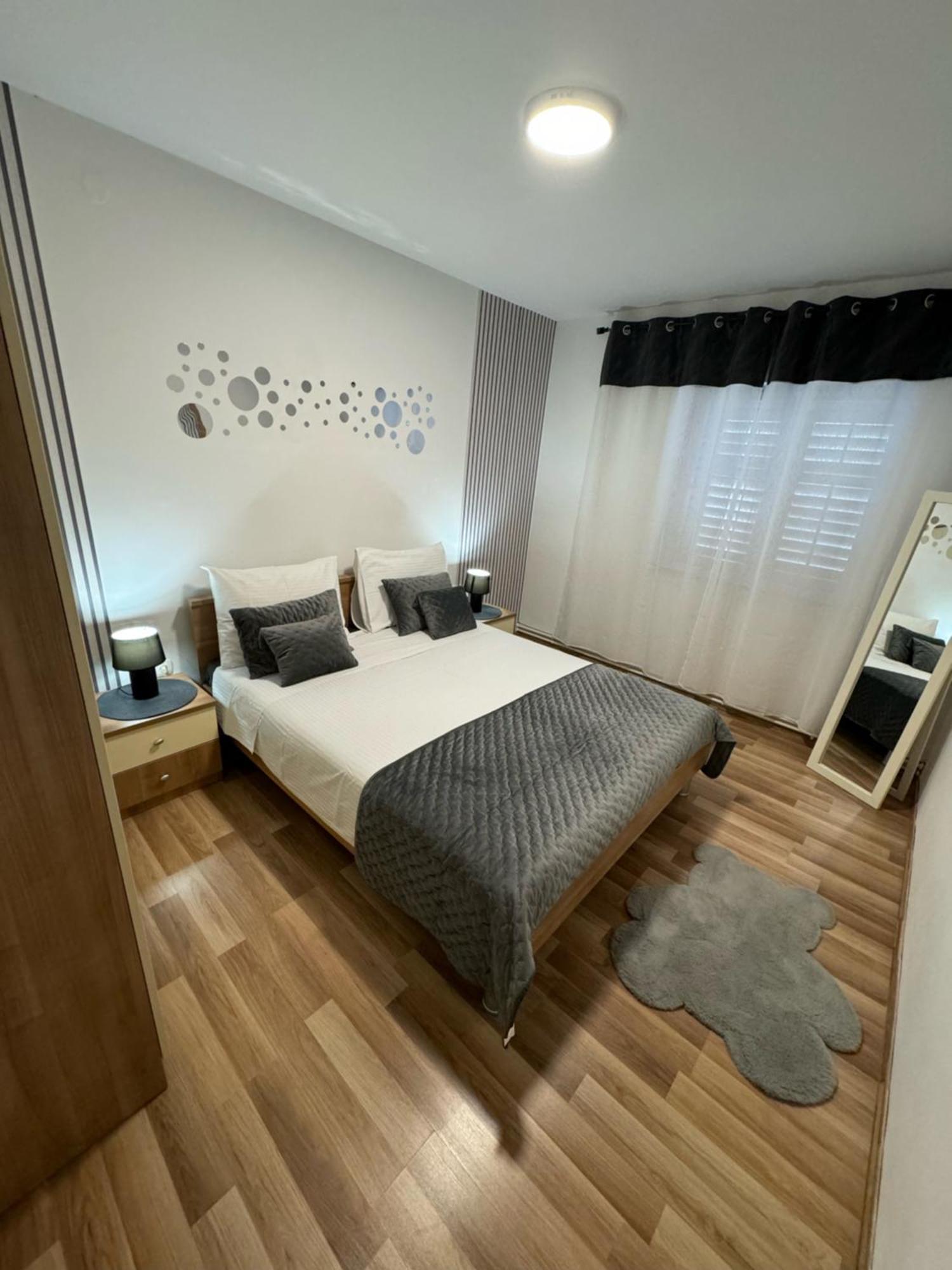 Apartman Iko ماكارسكا المظهر الخارجي الصورة